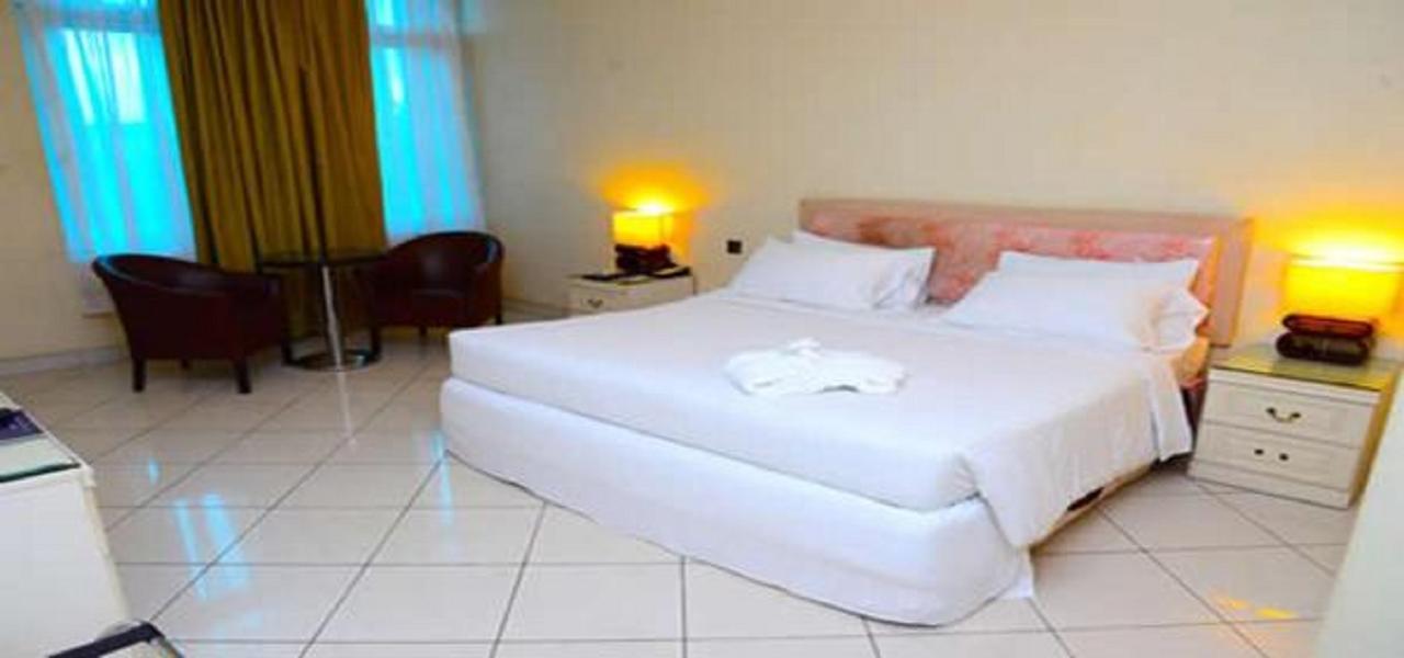 Golden Royale Hotel Enugu Eksteriør bilde