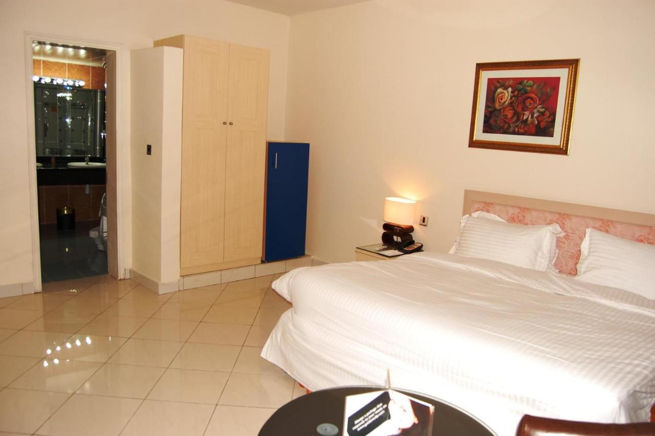 Golden Royale Hotel Enugu Eksteriør bilde