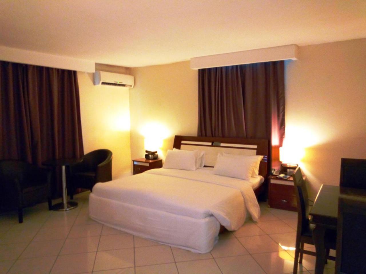 Golden Royale Hotel Enugu Eksteriør bilde